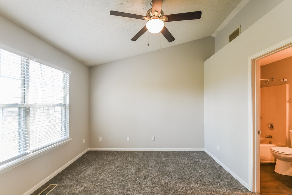 Building Photo - 5223 Pin Oak Dr