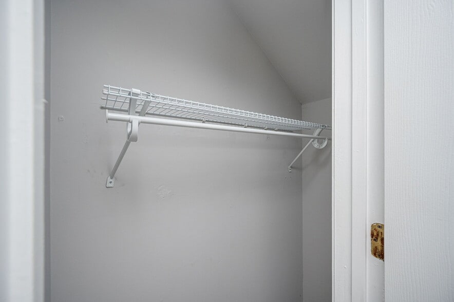 Bedroom Closet - 1026 Sims Ave NW