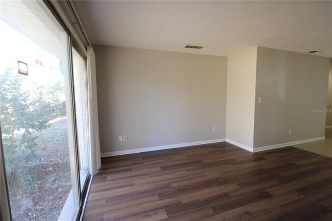 Building Photo - 6134 SW 11th Pl