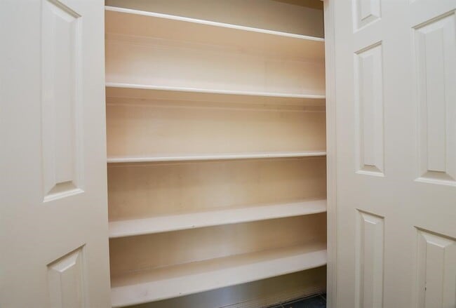 Building Photo - 16714 Colony Terrace Dr