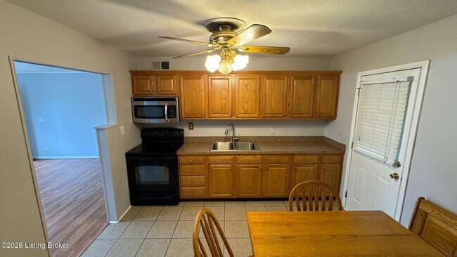 Building Photo - 7307 Ethan Allen Way