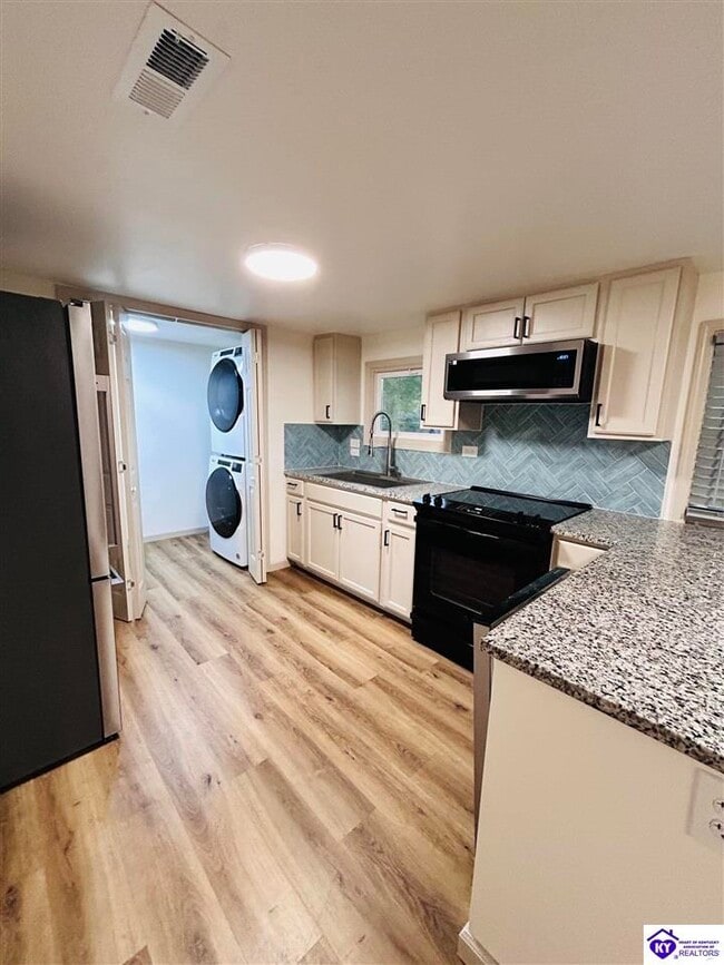 Building Photo - 119 Gaither Station Rd