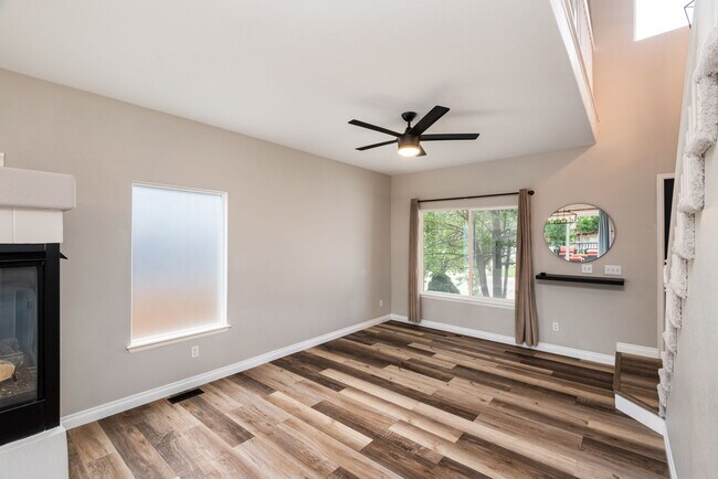 Building Photo - 4779 Waldenwood Dr