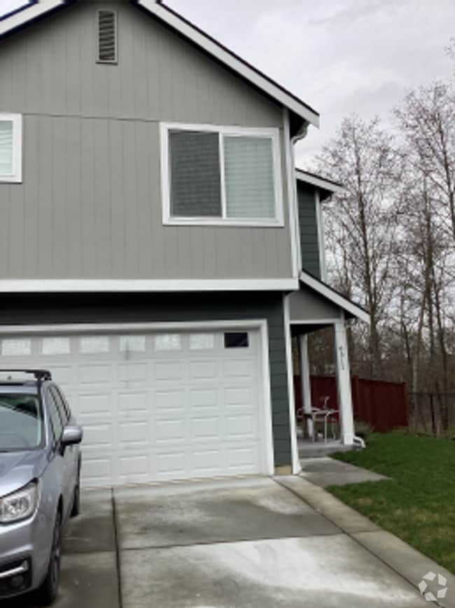 Building Photo - Newly Built 4bd 2.5ba in LSSD