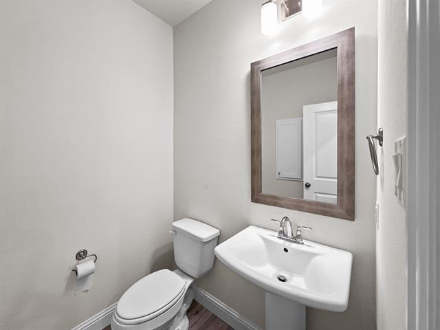 Building Photo - 8876 Samara St