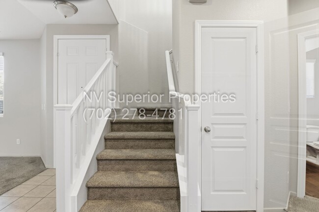 Building Photo - Henderson!!! Community: Cadence!! Brand New Carpet!! 4 Bedrooms!!! Bed & Full bath downstairs!! L...