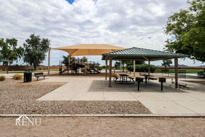 Building Photo - 18392 Los Gabrieles Wy