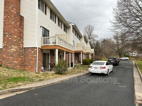 Building Photo - 700 Rife Rd
