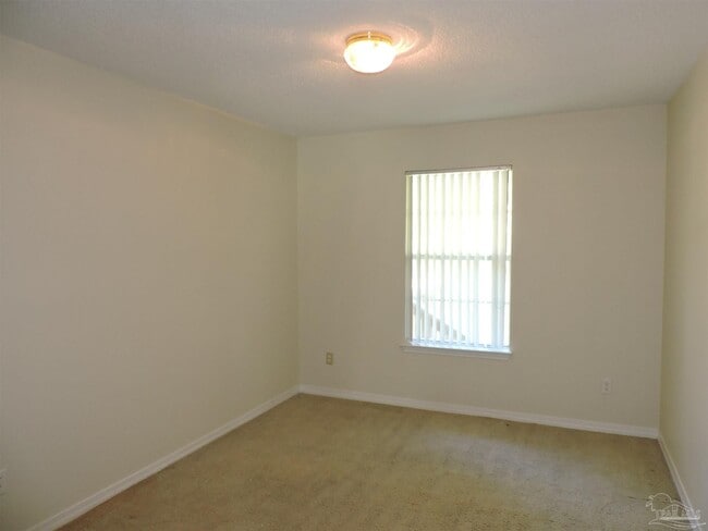 Building Photo - 2145 Jarrod Dr