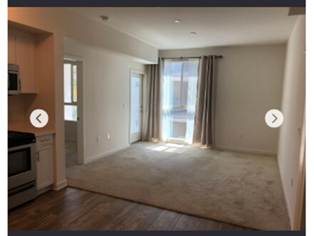 Building Photo - 12655 Bluff Creek Dr