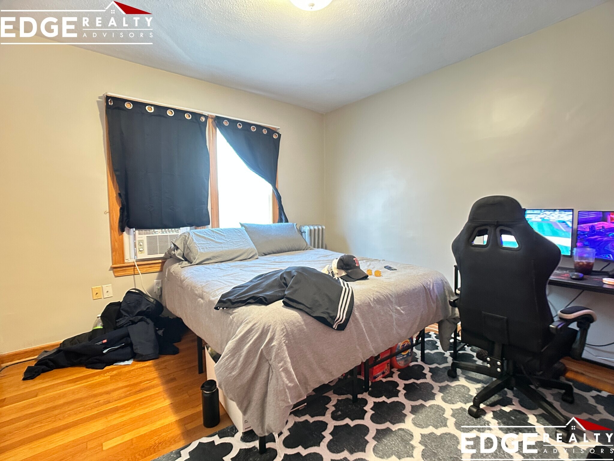 Building Photo - 25 Claymoss Rd