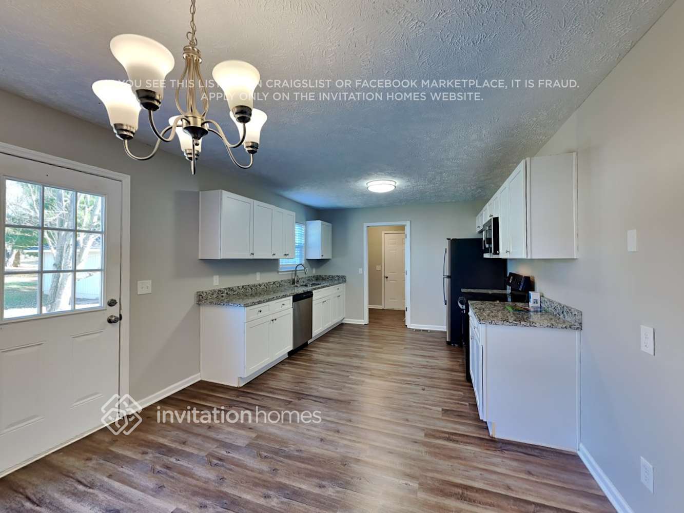 Building Photo - 1915 Venada Trail