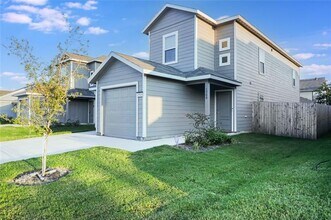 Building Photo - 1500 Teak Ln