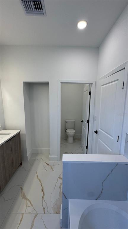 Building Photo - 6390 Chorus Dr