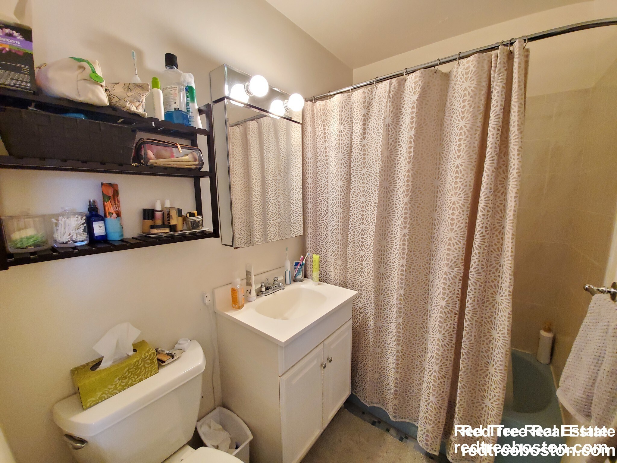 Building Photo - 199 Winthrop Rd