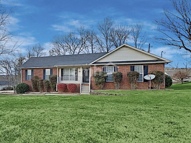 Building Photo - 111 Bennett Dr