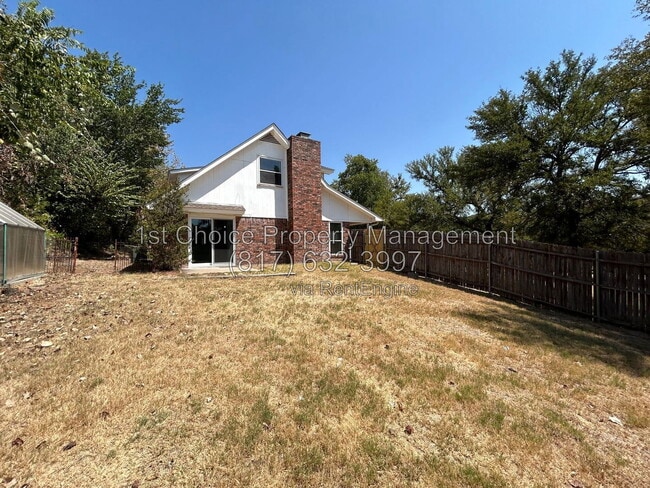 Building Photo - 1516 Oakridge Ct W