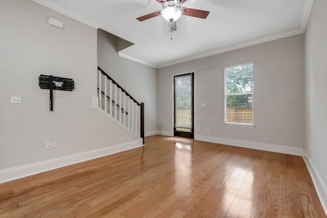 Building Photo - Midtown Tallahassee Townhome