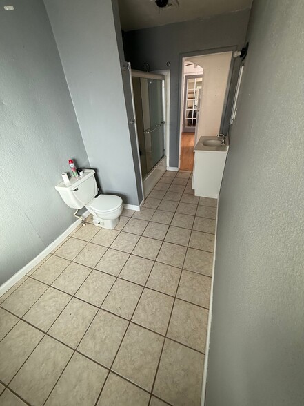 Building Photo - 3929 Pardes Way
