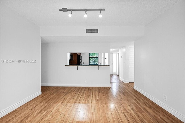 Building Photo - 3150 NW 42nd Ave