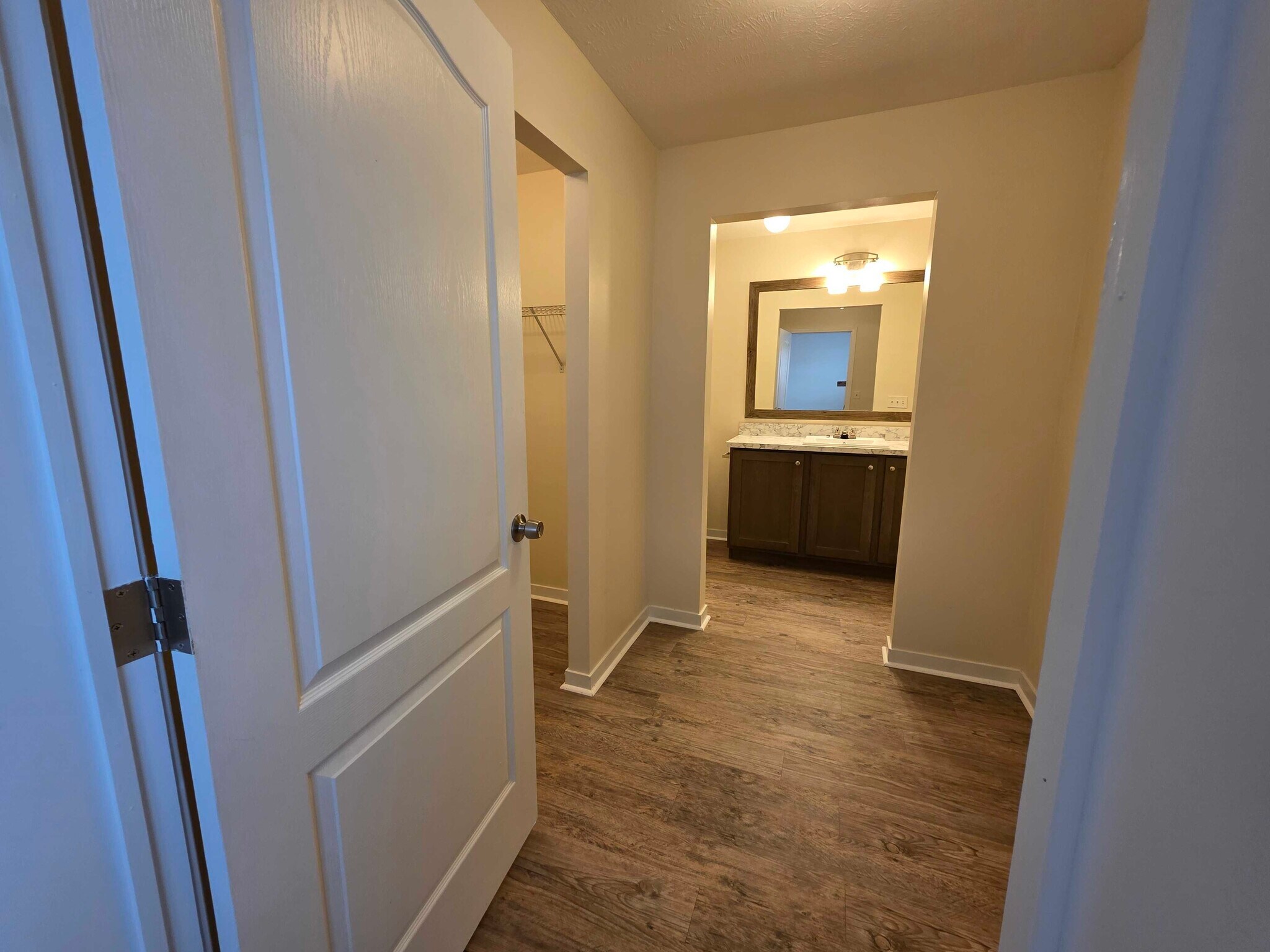 Building Photo - 3681 Hawthorne St