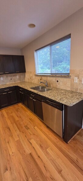 Building Photo - 5572 S Quemoy Cir