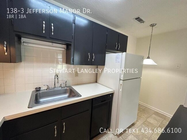 Building Photo - 138 Jefferson Manor Dr