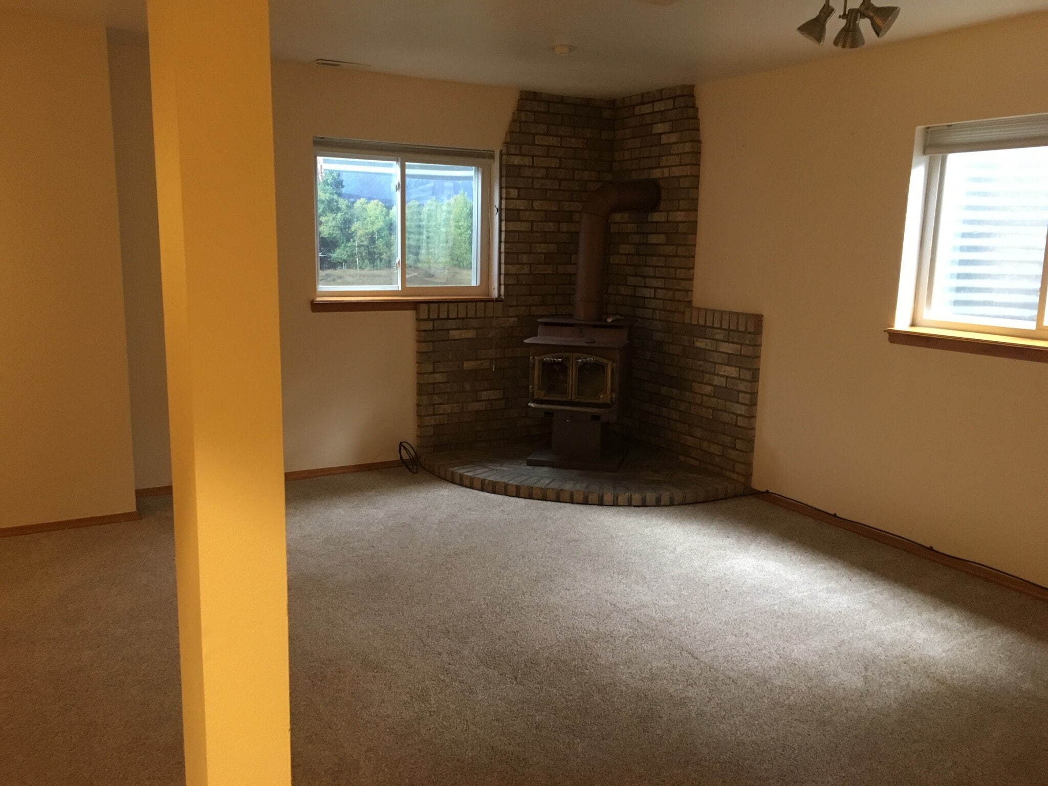 Building Photo - 4935 Granby Cir