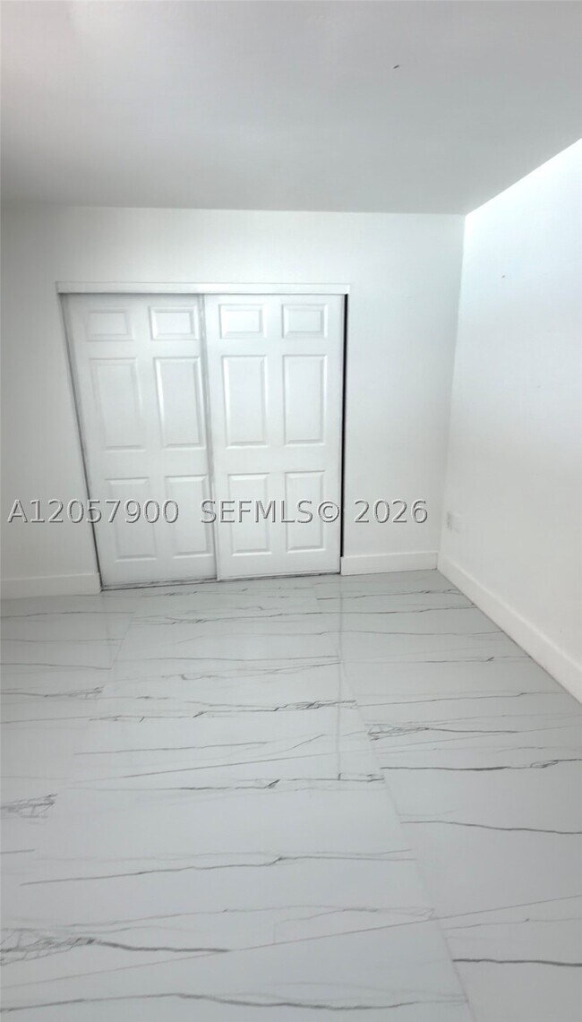 Building Photo - 11371 NW 32nd Pl