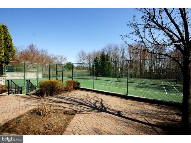Building Photo - 406 Pebble Creek Ct