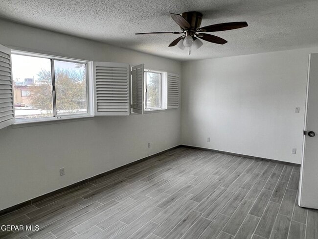 Building Photo - 232 Montego Bay Dr