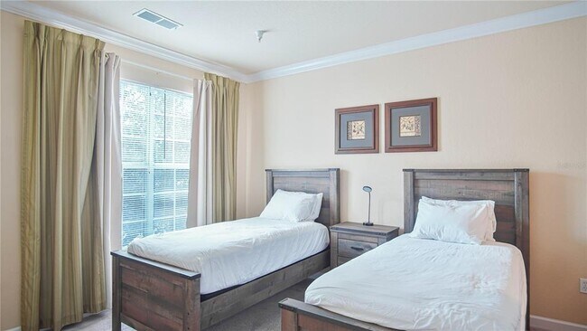 Building Photo - 1371 Tuscan Terrace