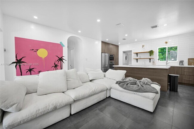 Building Photo - Northwest 50th Street, Miami, FL 33127 - 2...