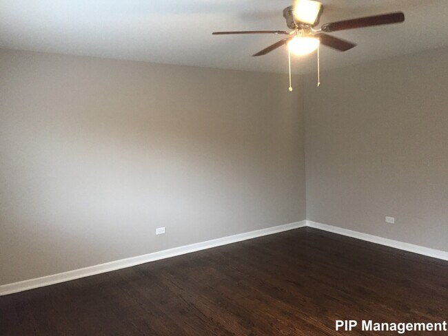 Building Photo - 2800 Burr Oak Ave