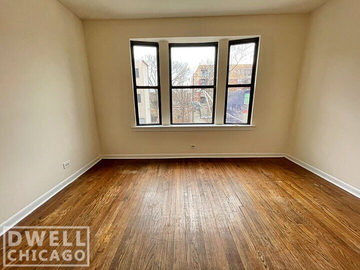 Primary Photo - 2315 N Kedzie Blvd