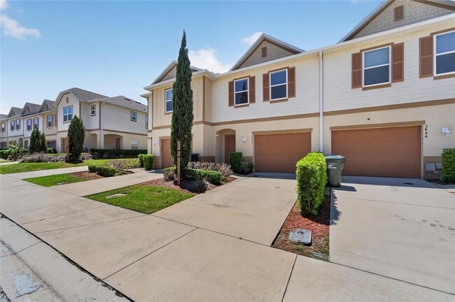 Building Photo - 3842 Hampstead Ln