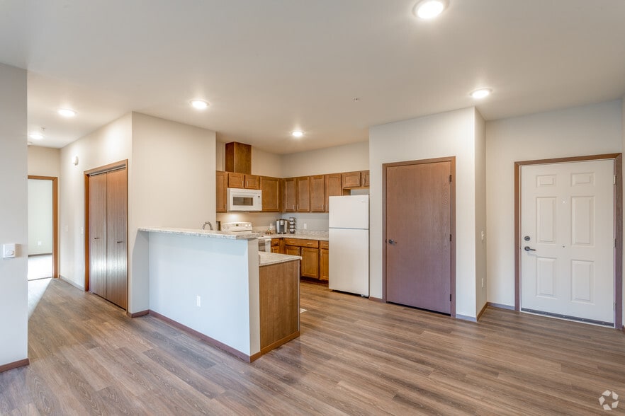 2BR, 2BA - 1,158 SF - Olive Court