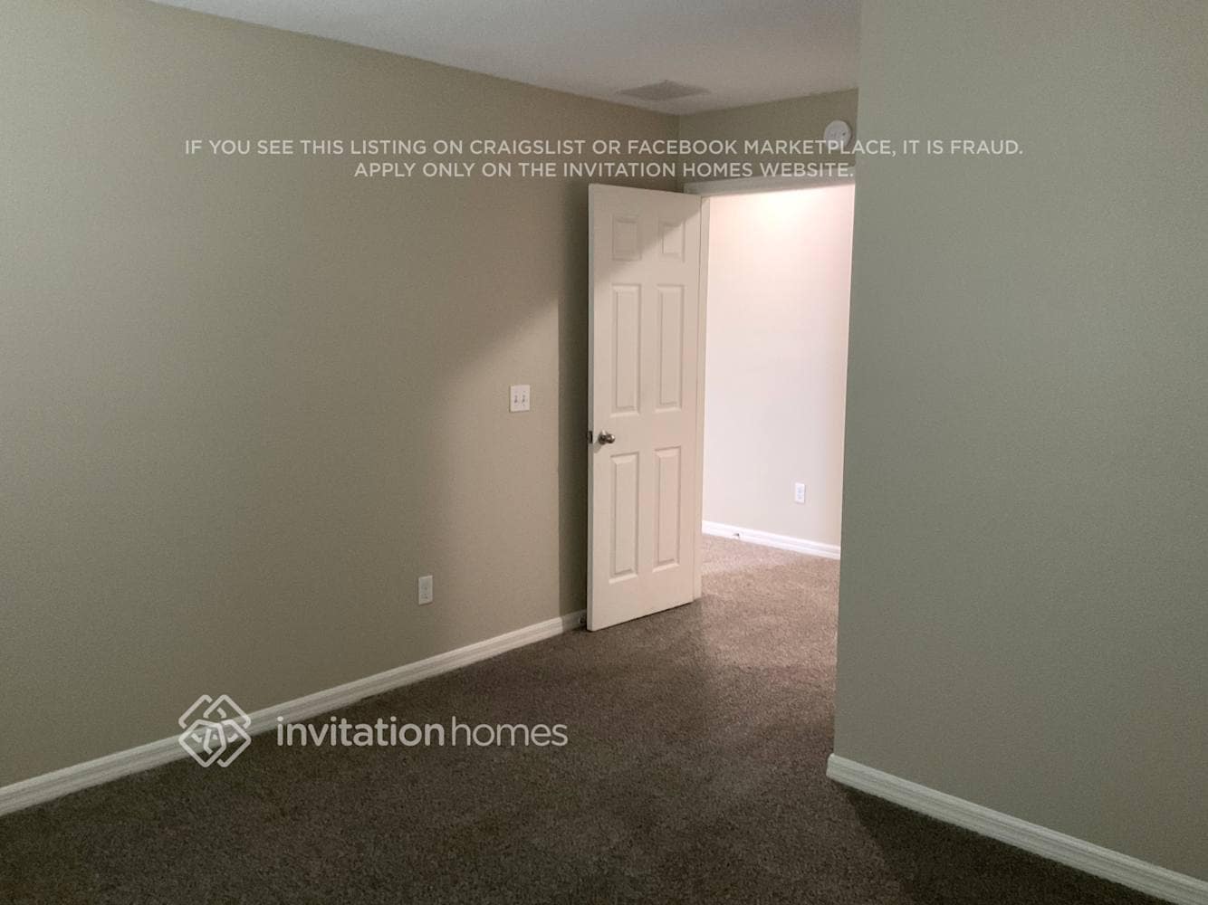 Building Photo - 1110 Bassano Way