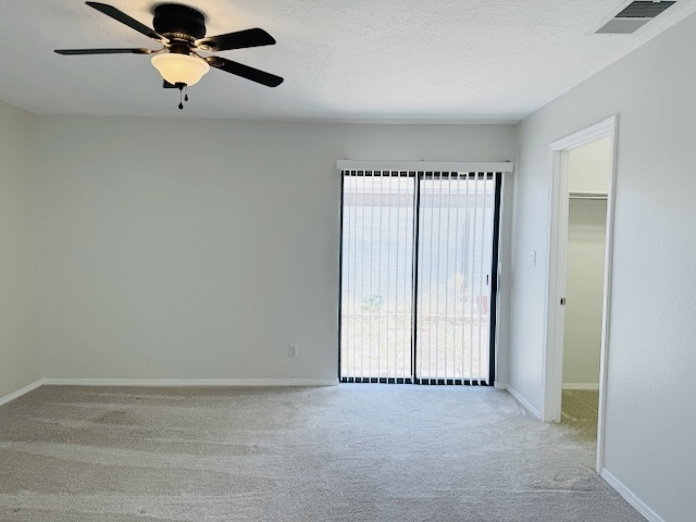 Building Photo - 6936 Black Pine Pl NE