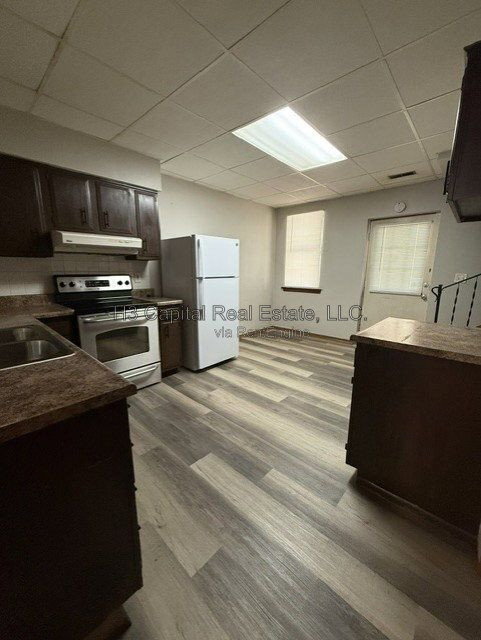 Building Photo - 538 Mary Ave
