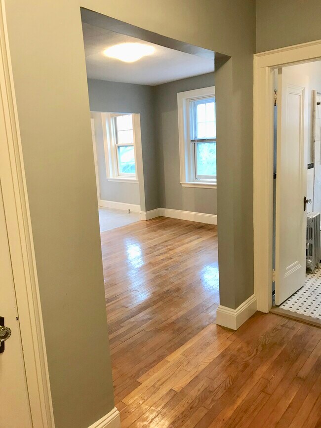 open layout - 52 Strathmore Rd