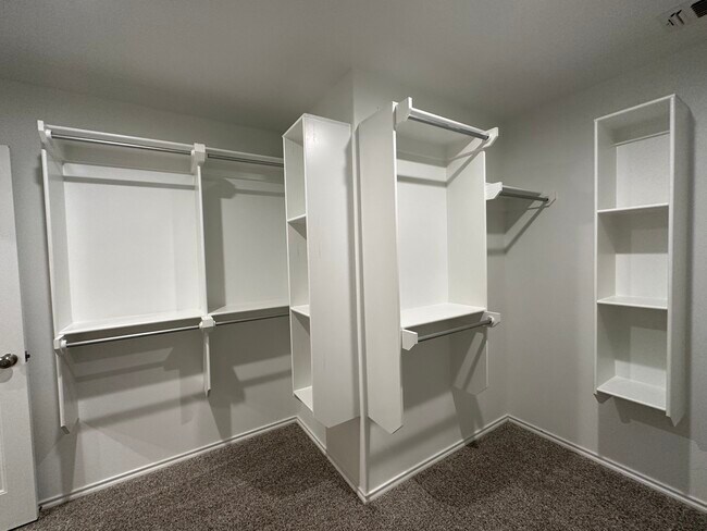 Master closet - 9905 Virginia Ave