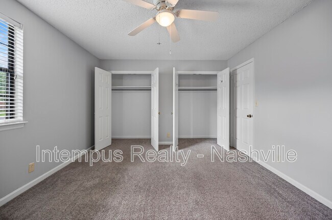 Building Photo - 5771 Brentwood Trace