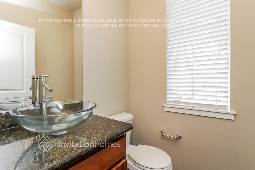 Building Photo - 19301 90th Ave Ct E