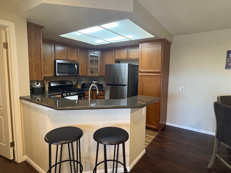 Kitchen - 12665 Camino Mira Del Mar