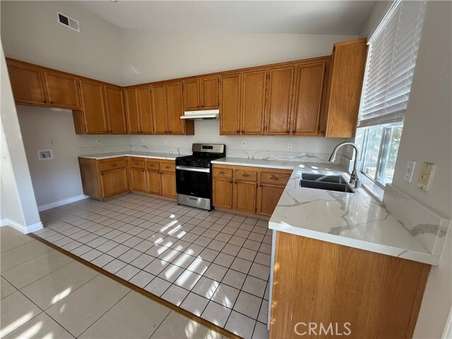 Building Photo - 1580 Manor Ln