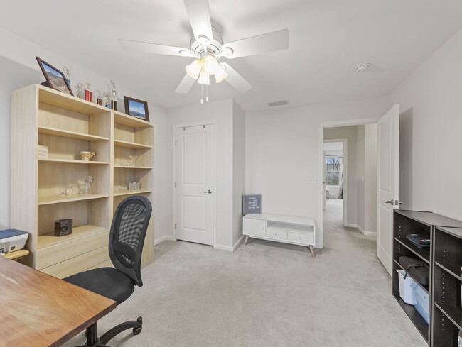 Building Photo - 3465 Bradbury Cir