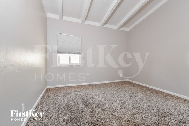 Building Photo - 1801 Canosa Ave