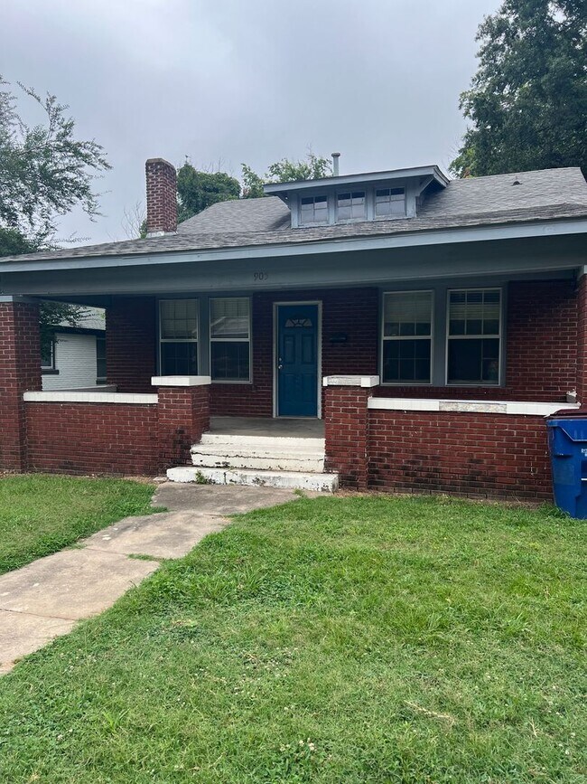 Primary Photo - 905 S 23rd St