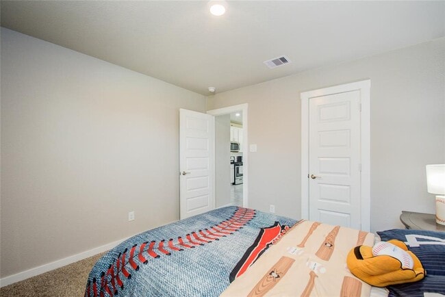 Building Photo - 29414 Emilys Rock Ln
